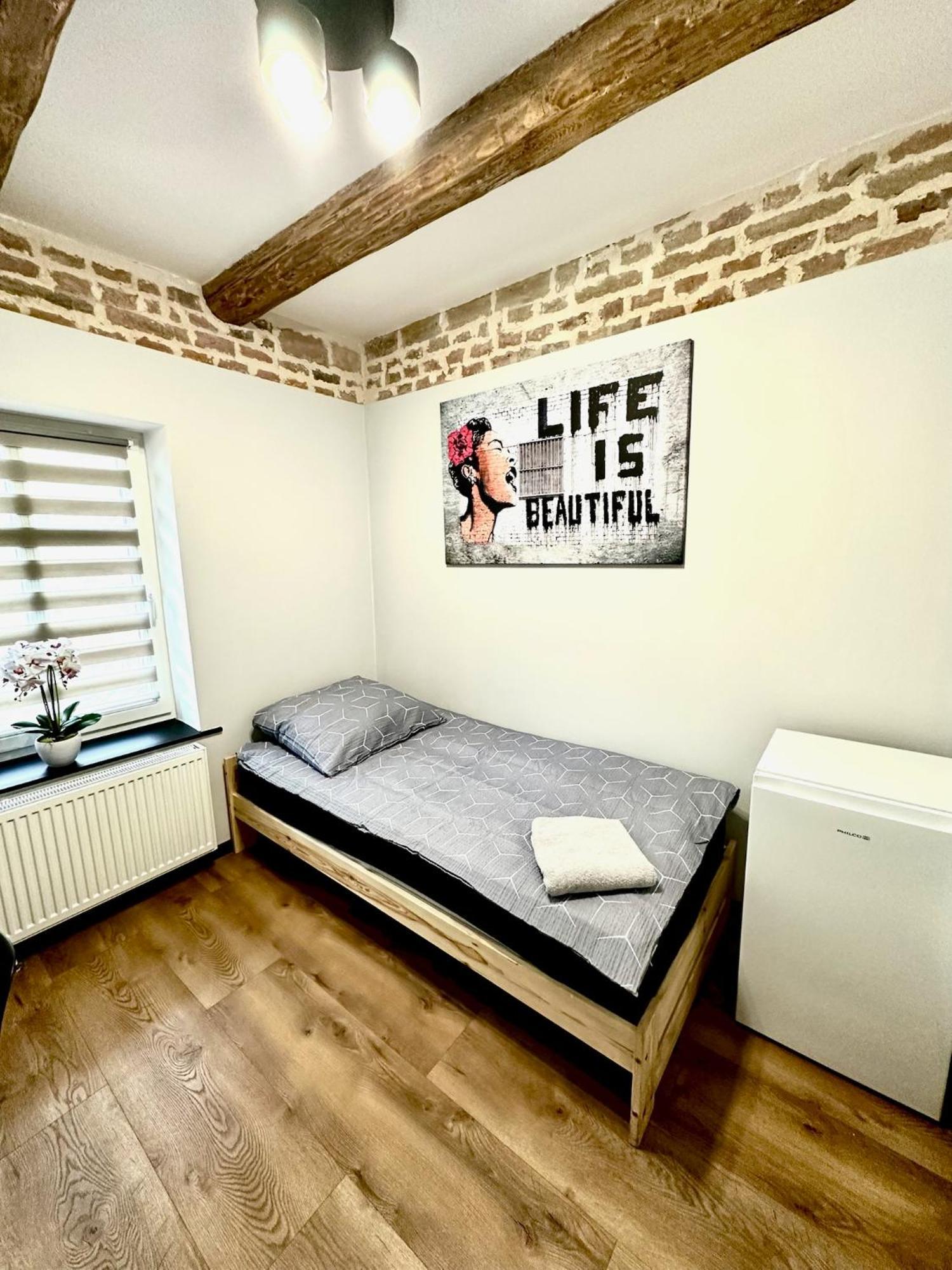 Ferienwohnung Marianowka Legnica Exterior foto
