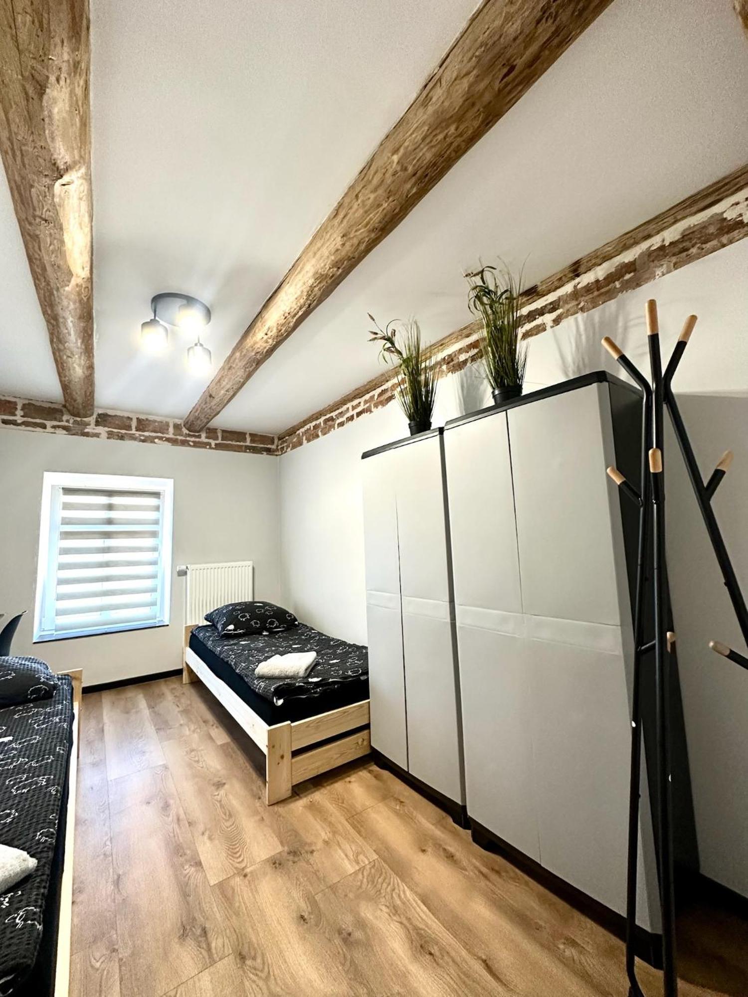 Ferienwohnung Marianowka Legnica Exterior foto